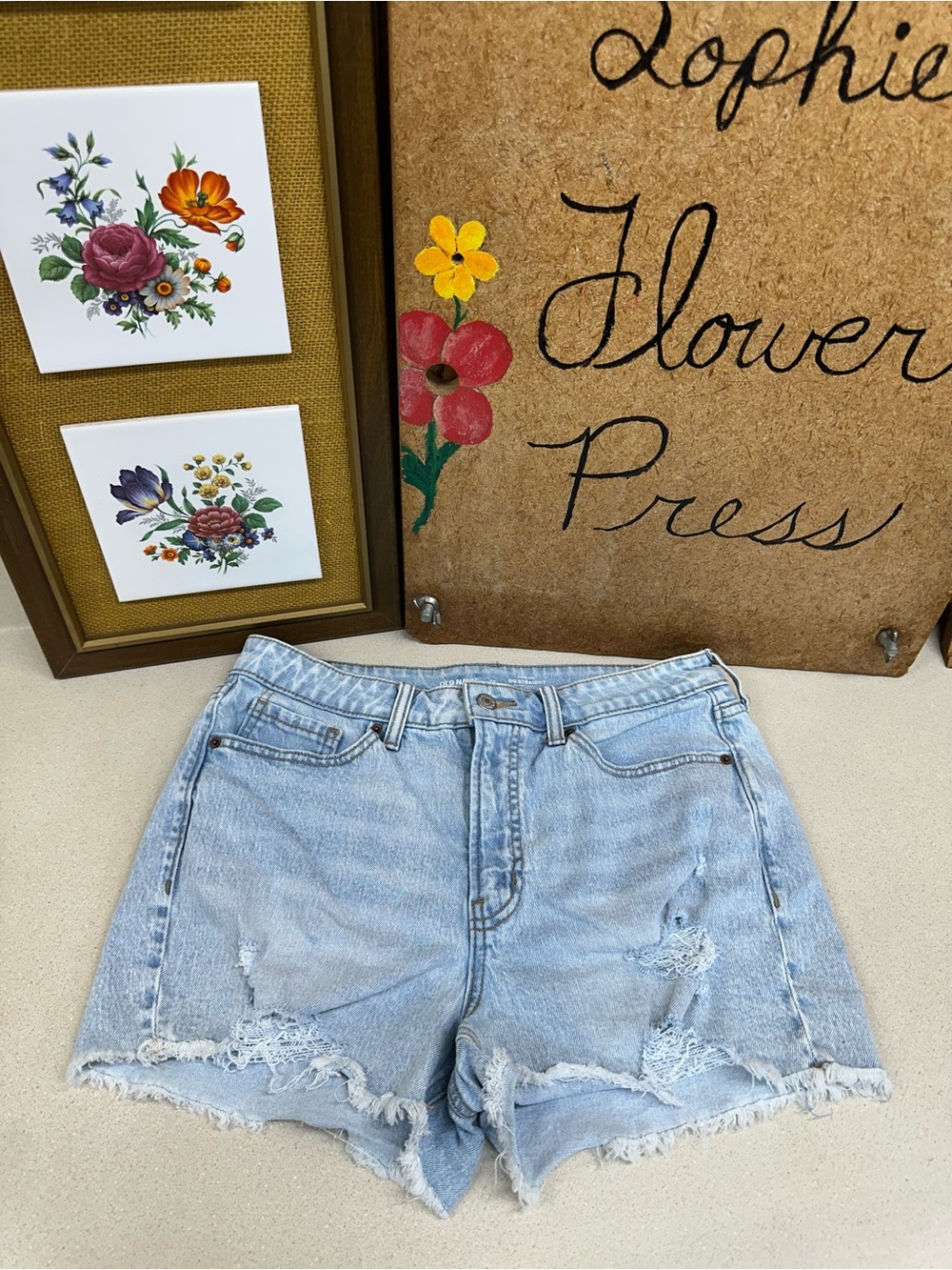 Old Navy Light Blue Distressed - Women High Rise OG Straight Size 12